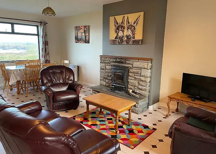 Quilty Holiday Cottages - Type B